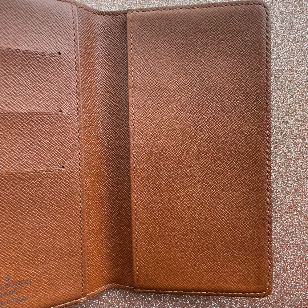 Louis Vuitton monogram checkbook wallet - Picture 13 of 16
